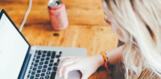 Jak pomóc sobie gdy męczy kac?