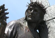 Czy baranek na progach?